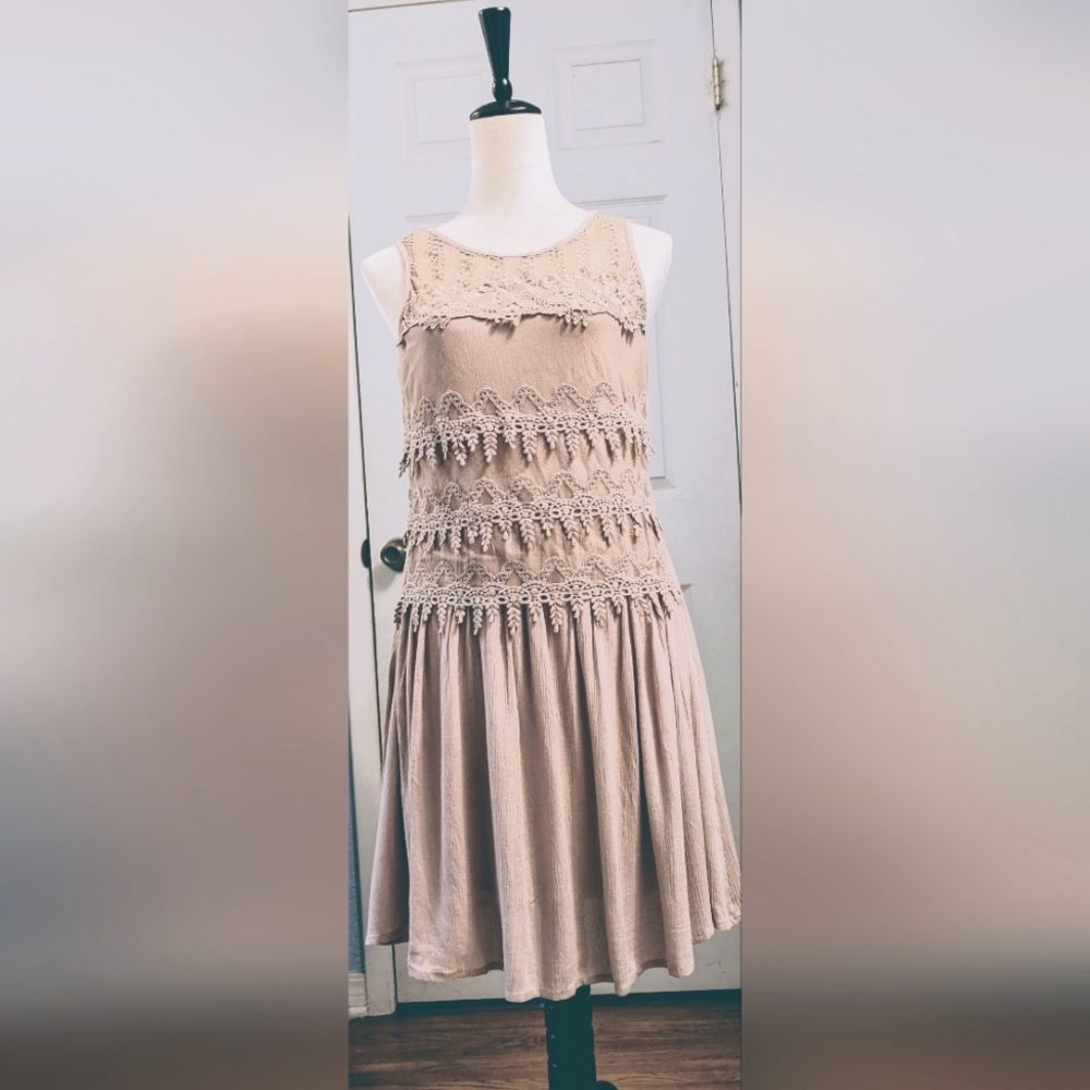 NWT Andrée By Unit M Sleeveless summer Dress